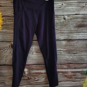 Z by Zobha Activewear leggings Women's plum large 12/14 Pre-owned